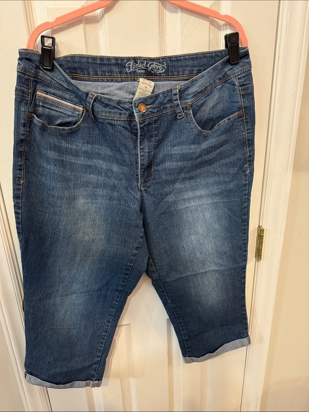 Faded Glory Women's Dark Blue Cropped Denim Jeans